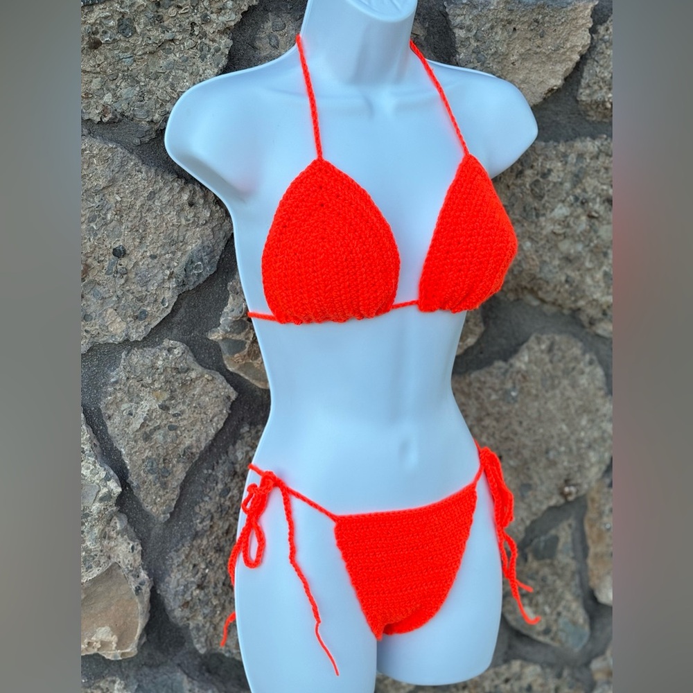 Vibrant Orange Crochet Bikini Set - Picture 3 of 12